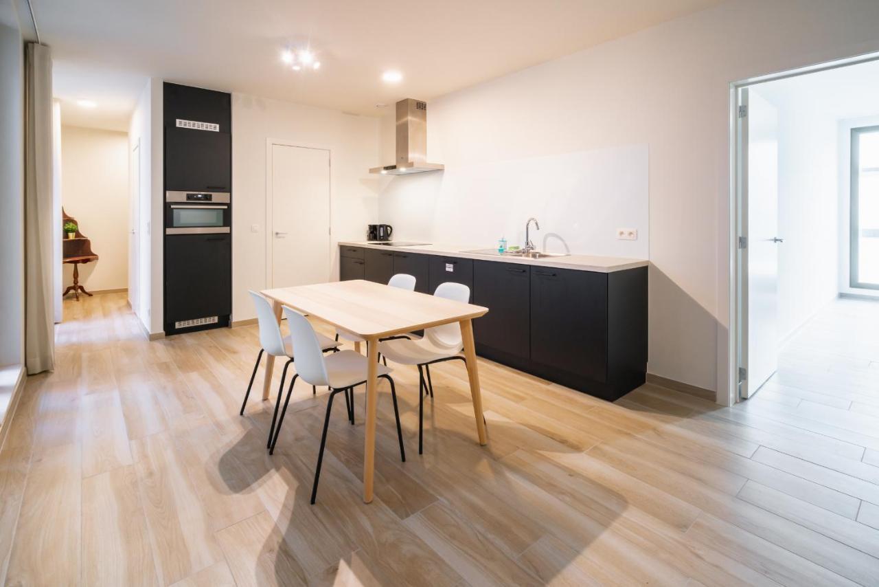 Opera Square Apartments In The Center Of アントウェルペン エクステリア 写真