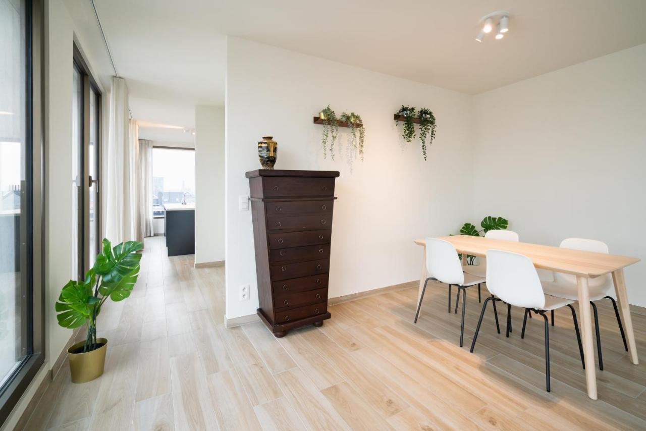 Opera Square Apartments In The Center Of アントウェルペン エクステリア 写真
